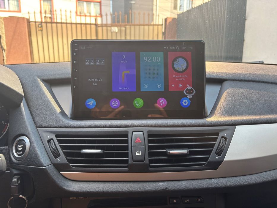 BMW X1 E84 мултимедия Android Carplay GPS навигация
