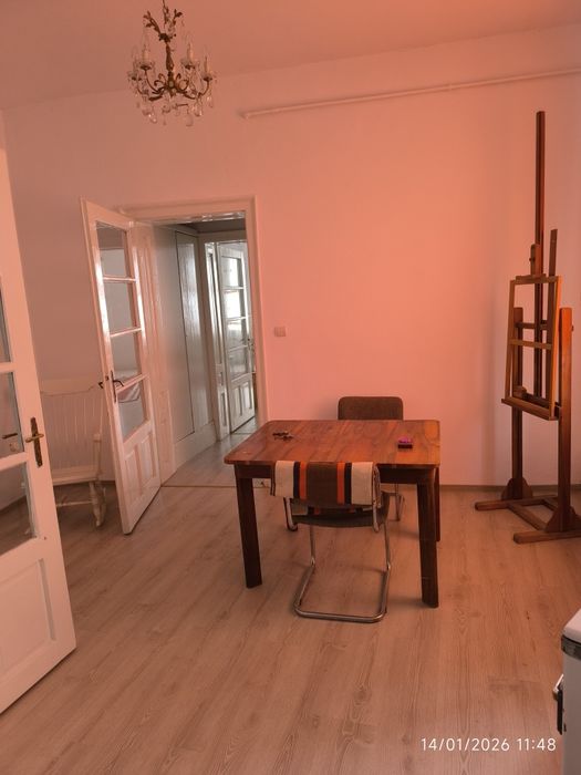 Inchiriez Apaetament