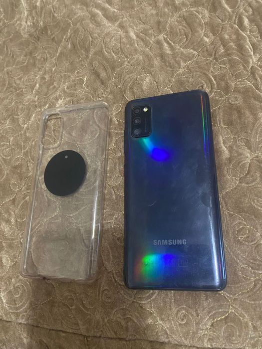 Продам самсунг а41