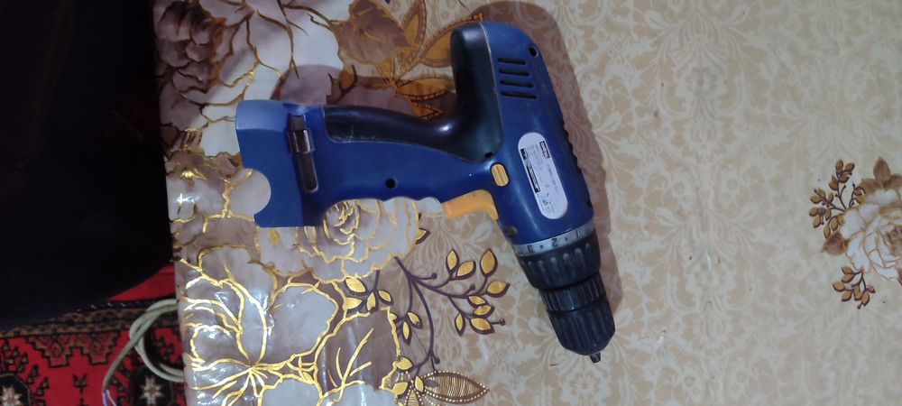 Shurpaveyor sotiladi