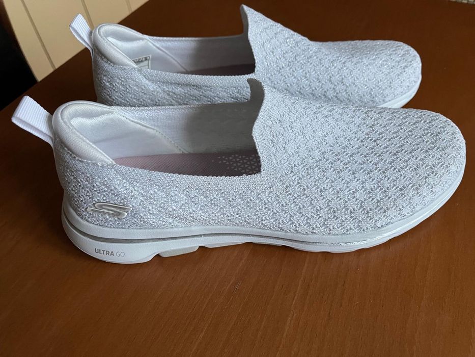 Skechers маратонки