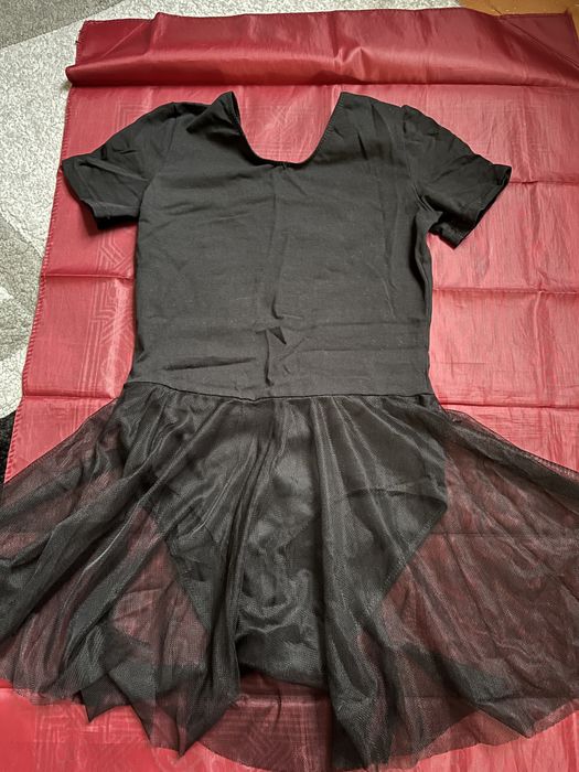 Костюм для гимнастики и танцев почти в новом состояний