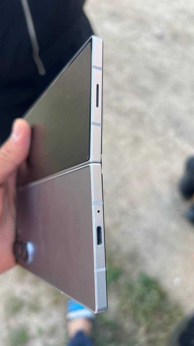 Samsung z fold 6 holati yaxshi