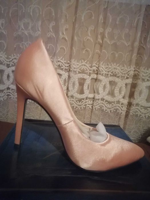 Дамски елегантни обувки