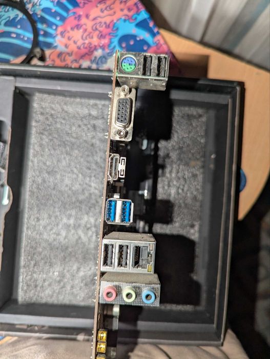 Игровой комплект для ПК.