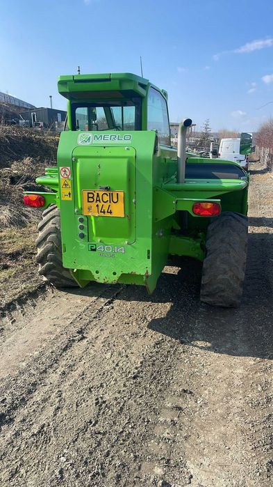 Incarcator frontal MERLO P40.14P