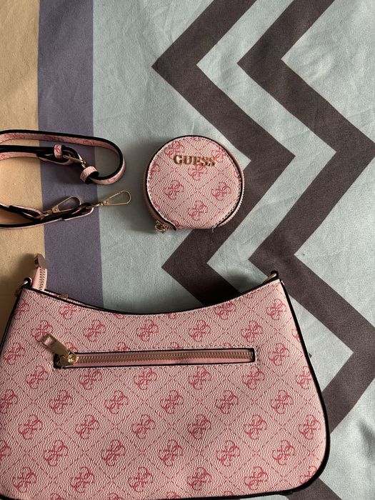 Geanta guess noua
