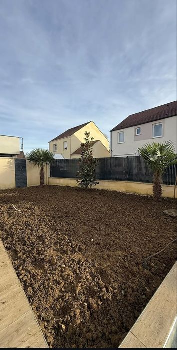 Посев газона семенами