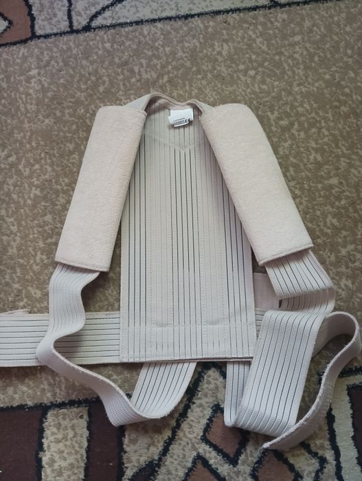 Продам корректор осанки, размер S