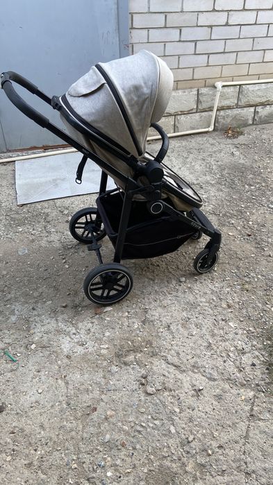 Продам коляску в хорошем сосстояние