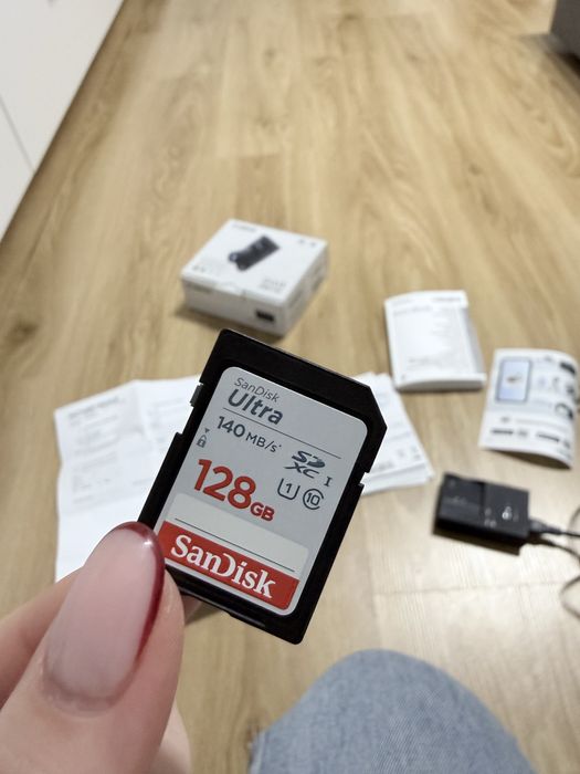 Canon IXUS 285 HS  + card SD 128GB