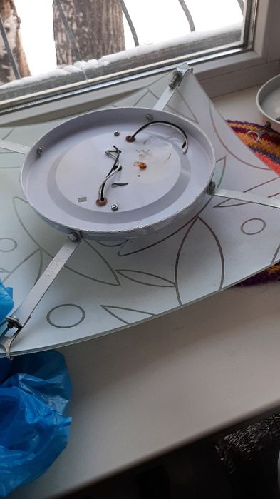 4 светильника за 2000т.