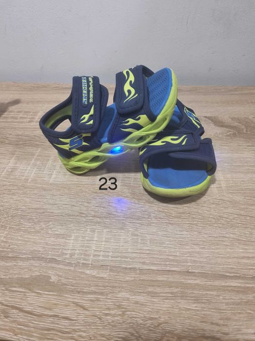 Sandale skechers pentru copii