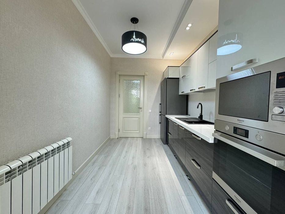 Продается 4х ком квартира, ориентир: кафе Studio/пос-во Японии, 130м²