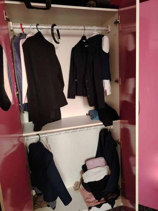 Детский шкаф для девочек.