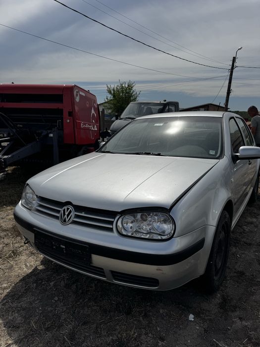 VW Sharan и Голф 4 на части