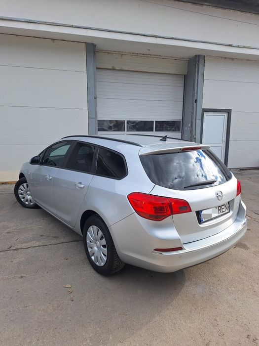 Opel Astra 1.6 cdti 2015