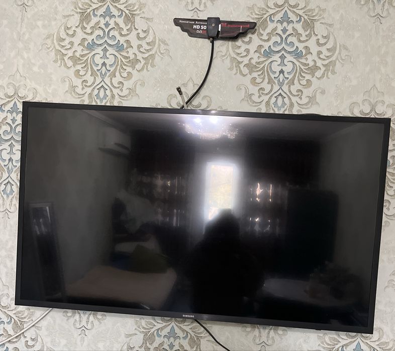 Смарт телевизор в отличном  состоянии