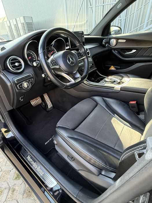 Proprietar vand mercedes Glc 2018