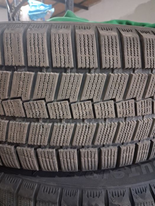 Продам зимние шины