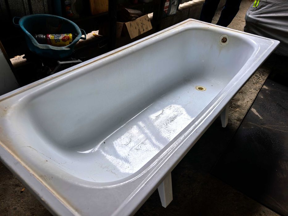 Продам ванну срочно