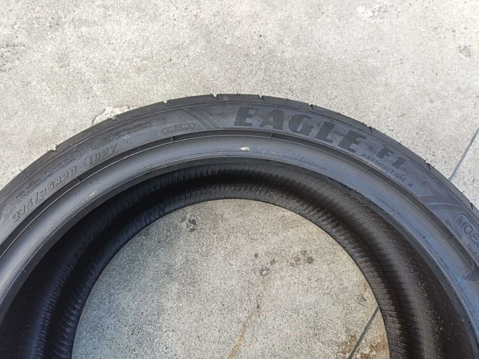 O anvelopa vara 275 35 20 goodyear asymmetric 2 run flat profil 7,8 mm