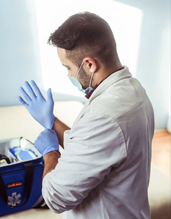PFA Asistent medical cu experiență administrez Perfuzii, injecții, pansamente, montări sonde etc. la DOMICILIU