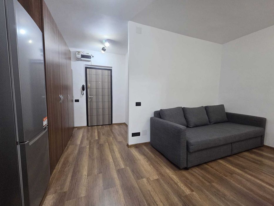 Inchiriez garsoniera proaspat renovata