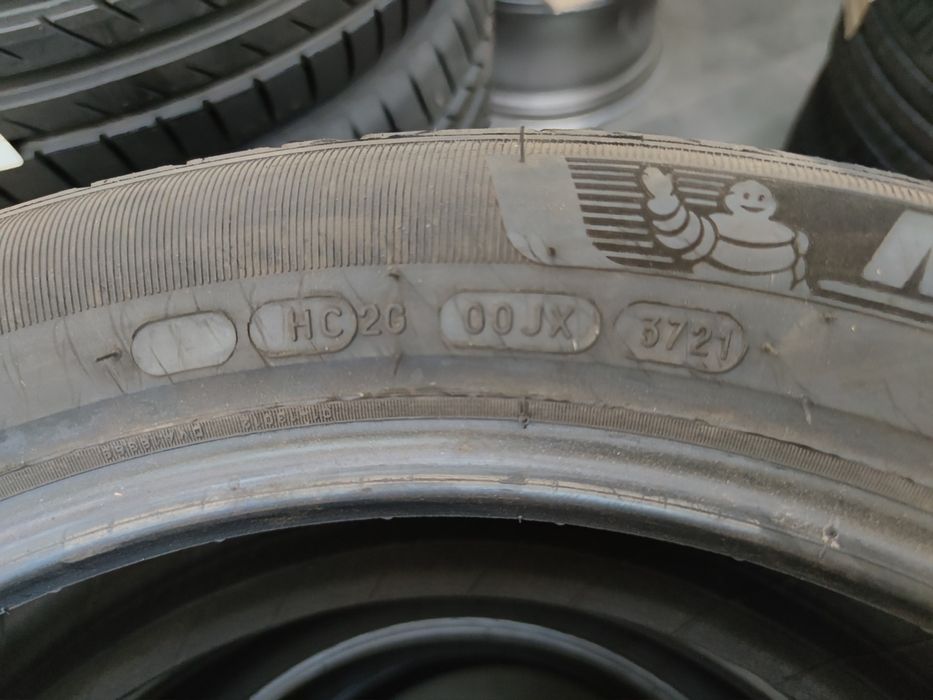 4бр Като нови летни гуми 205 55 19 - Michelin