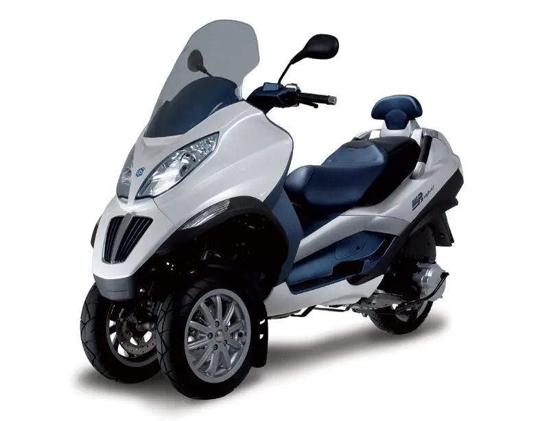Piaggio MP3 125 hybrid (2010) На части