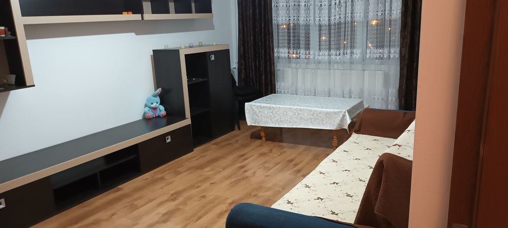 Închiriez apartament 2camere Mihai Bravu et4