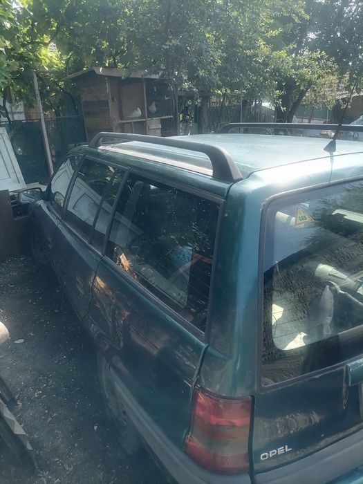 2броя Opel Astra f 1.6 mono газ-бензин НА ЧАСТИ! НИСКИ ЦЕНИ!