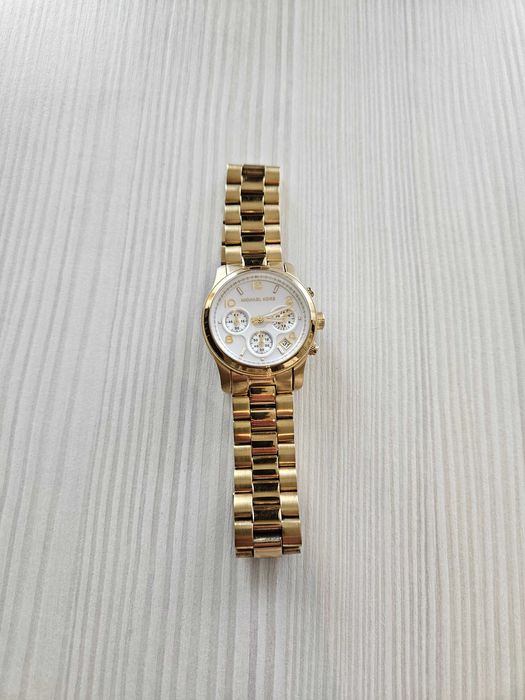 Ceas Michael Kors femei RON 500, nepurtat (-50%)