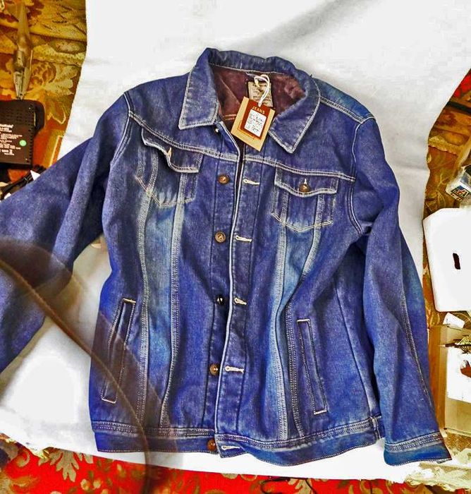 Продам джинсовые куртки