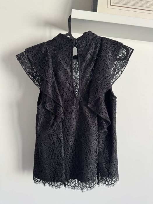Дамска черна дантелена блуза