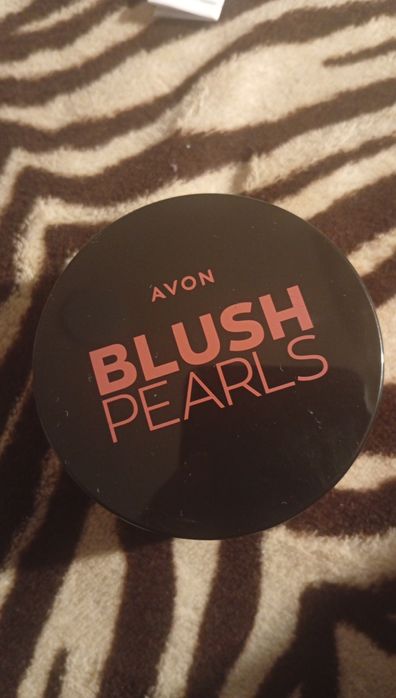 Perle de blush nuanță calda
