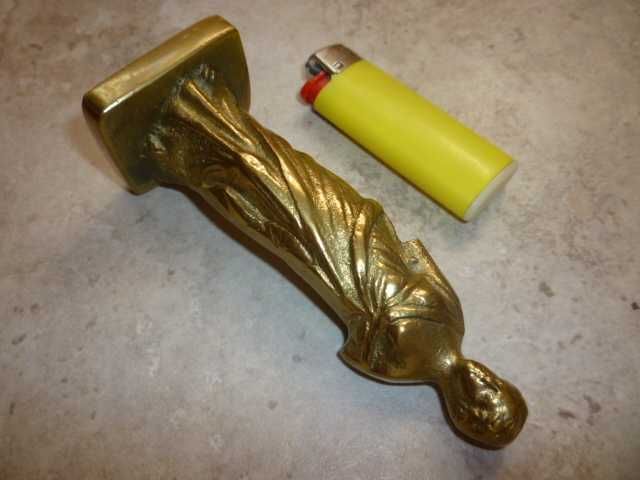 Бронзова Фигура Статуетка