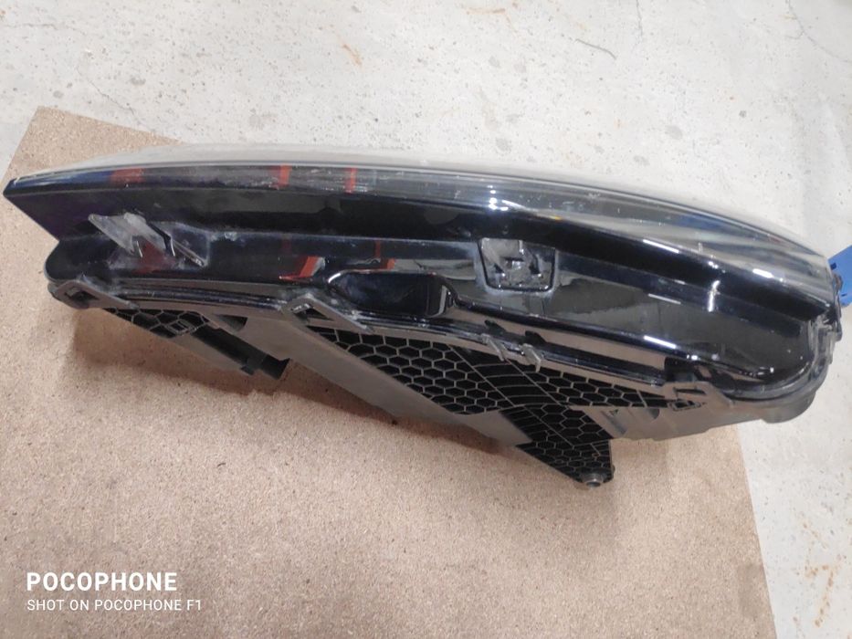 Ляв фар Skoda Kodiaq 2018г.