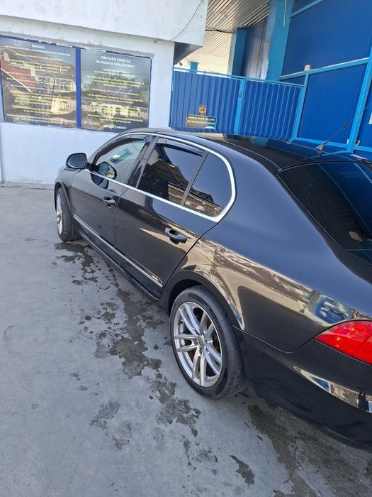 Vand Skoda Superb 2