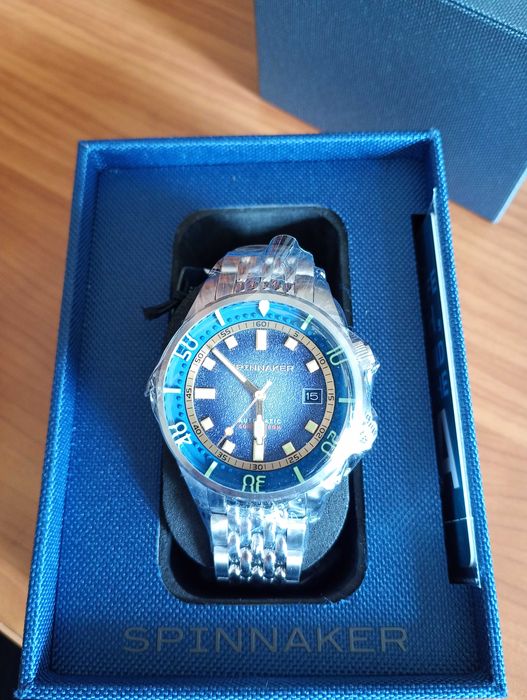 Мъжки автоматичен часовник Spinnaker .