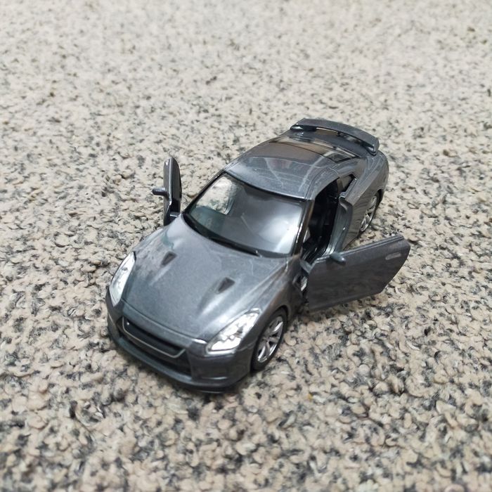 Mașini de colecție metalice, noi.