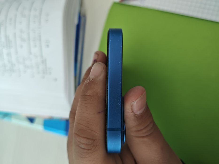 iPhone 13 состояние ближе к идеалу