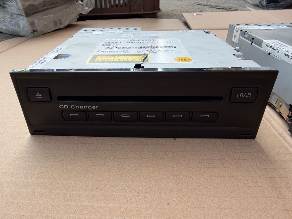 Magazie CD / CD Changer Audi A6 C6 4F / A8 D3 / Q7 4L 2004-2011