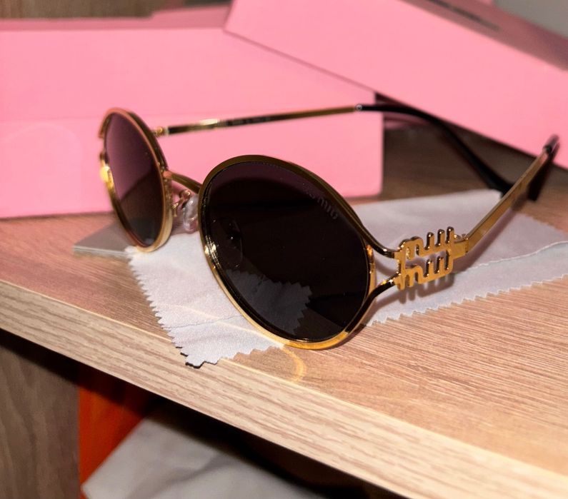 Ochelari de soare Miu miu
