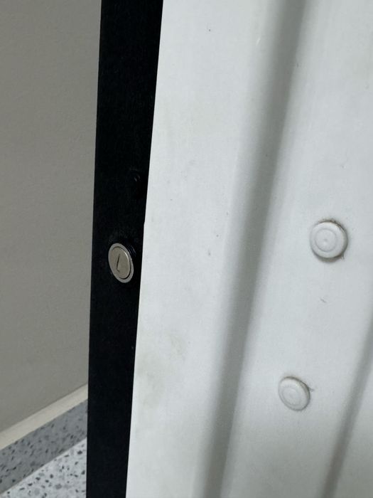 Автобокс  Багажник для автомобилей пенал