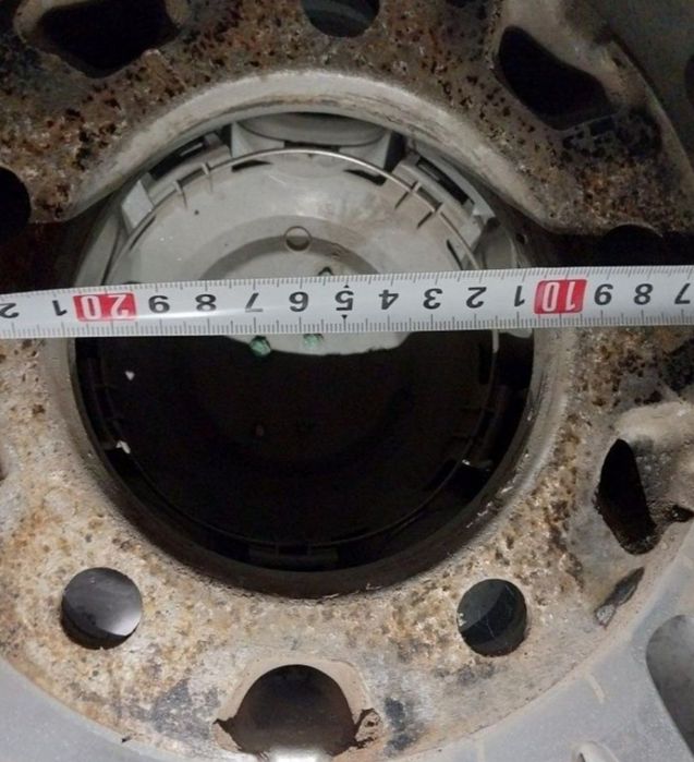 Оригинальные диски R20. Разболтовка 5×150.