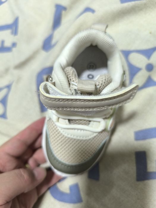 Продаю красовка 22размера