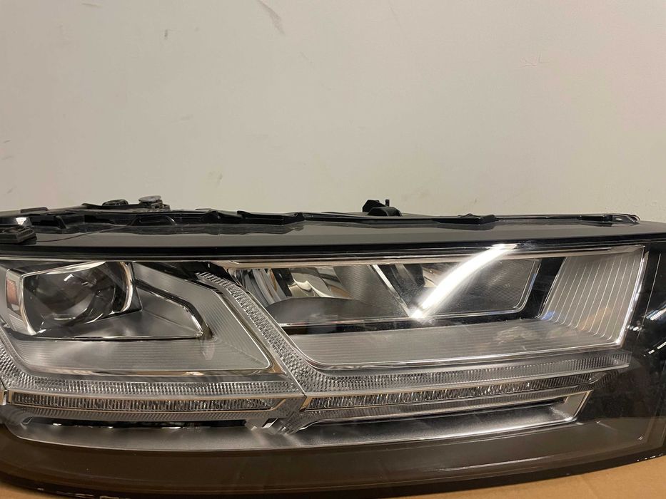 Far stanga / dreapta Full LED AUDI Q7 4M 2015- 2019 4M0941033C/034C