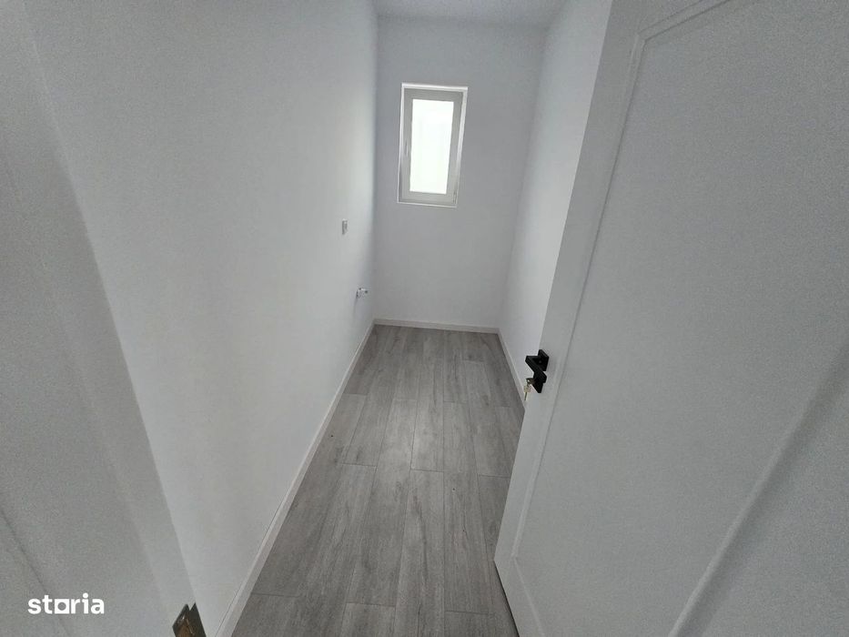 Casa 4 camere la cheie,130 mp,500 mp teren,cartier Unirii
