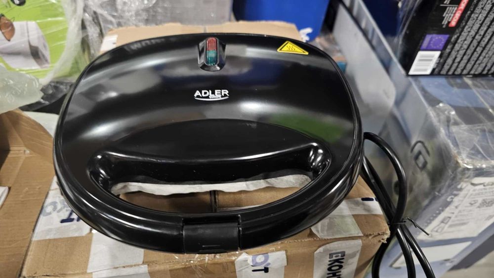 Уред за сладки орехчета Adler AD-3071, Мостра